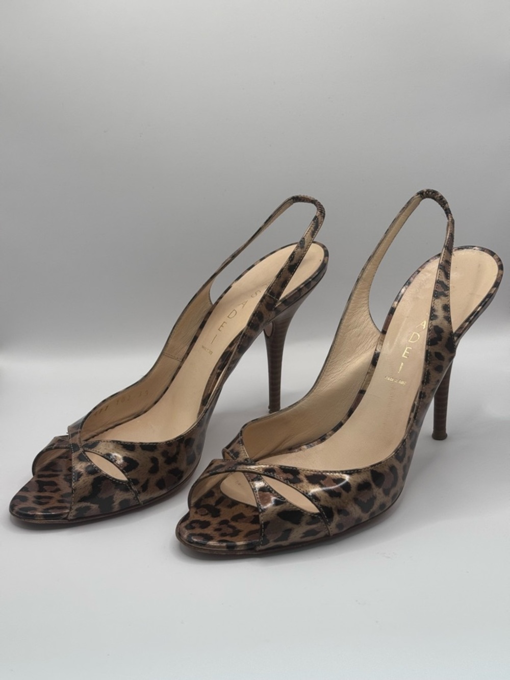 Casadei Leopard Print Patent Leather Black/Brown Slingback Peep-Toe Heels Sz 9B - Picture 2 of 7